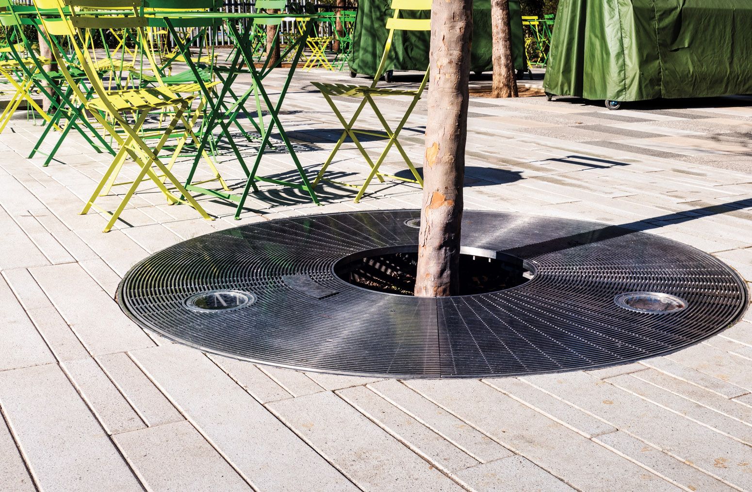 Tree Grating Klyde Warren Park Hendrick Manufacturing